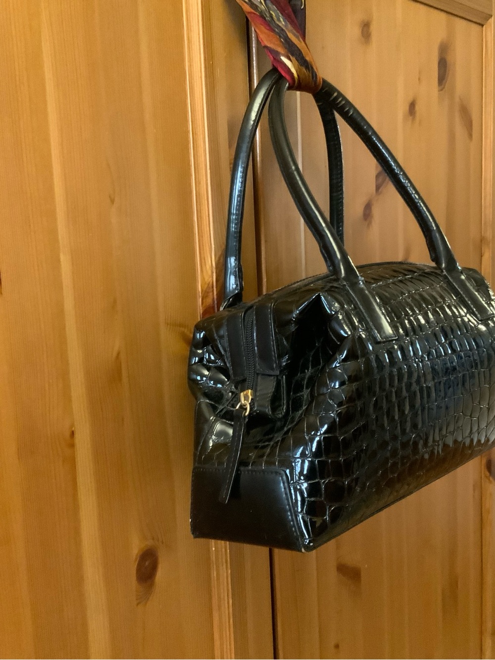 Sabina New York Vintage crocodile-embossed leather bag
